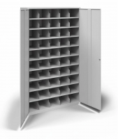 Металлический шкаф для противогазов ХПГ-50, с дверьми