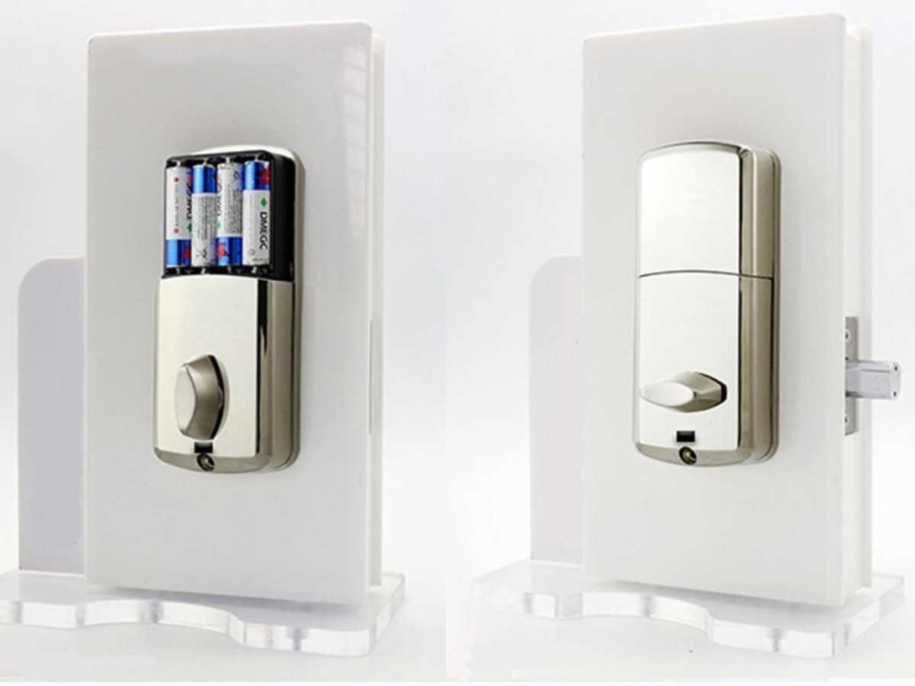 Цифровой электронный дверной замок SAFEBURG SMART-1320С